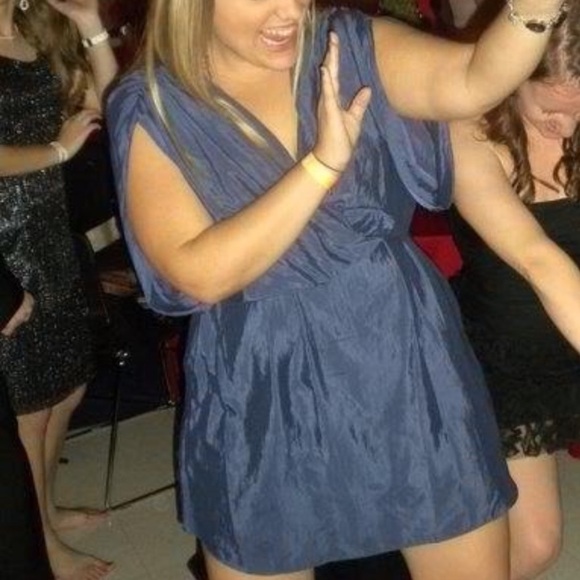 BCBGeneration Purple Faux Wrap Dress with Pockets Size Large - Picture 4 of 4